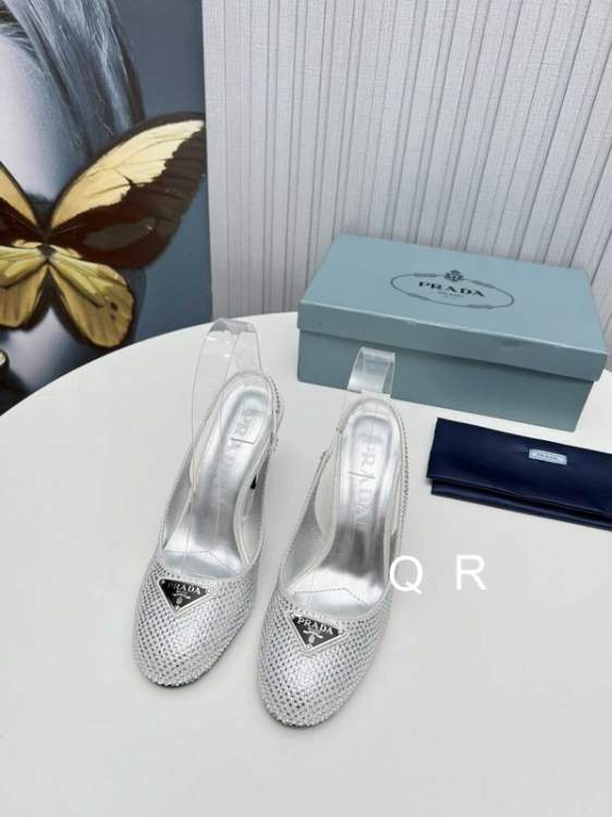Picture of Prada Shoes _SKUPradasz35-40919189.5CM3CRR0701